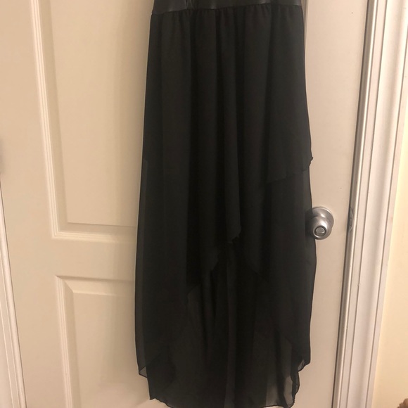 Black dress short mini skirt front long back - Picture 3 of 5